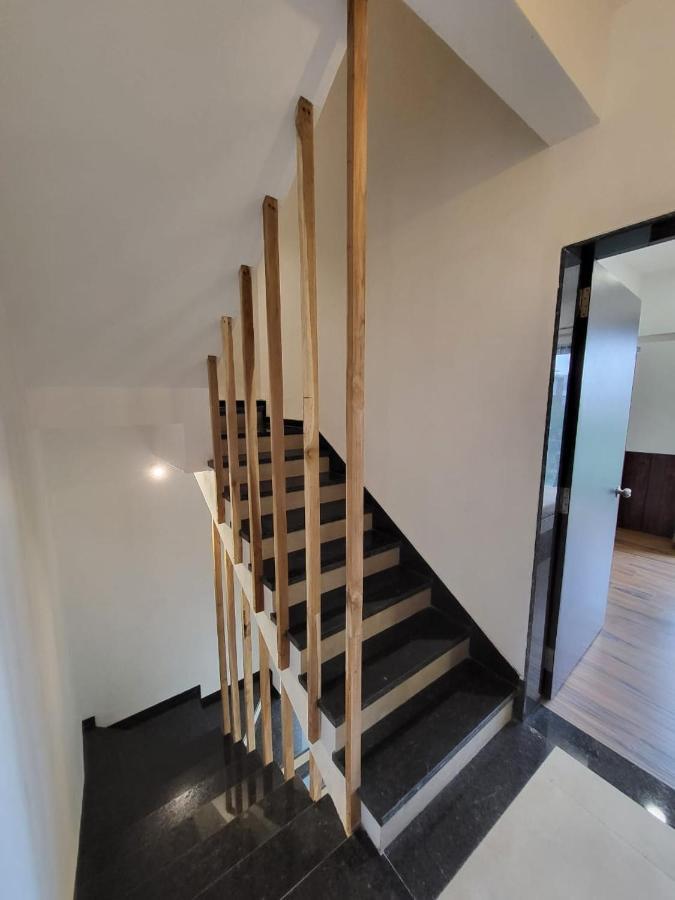 Mannat Squeeze 3Bhk Villa โลนาวาลา ภายนอก รูปภาพ